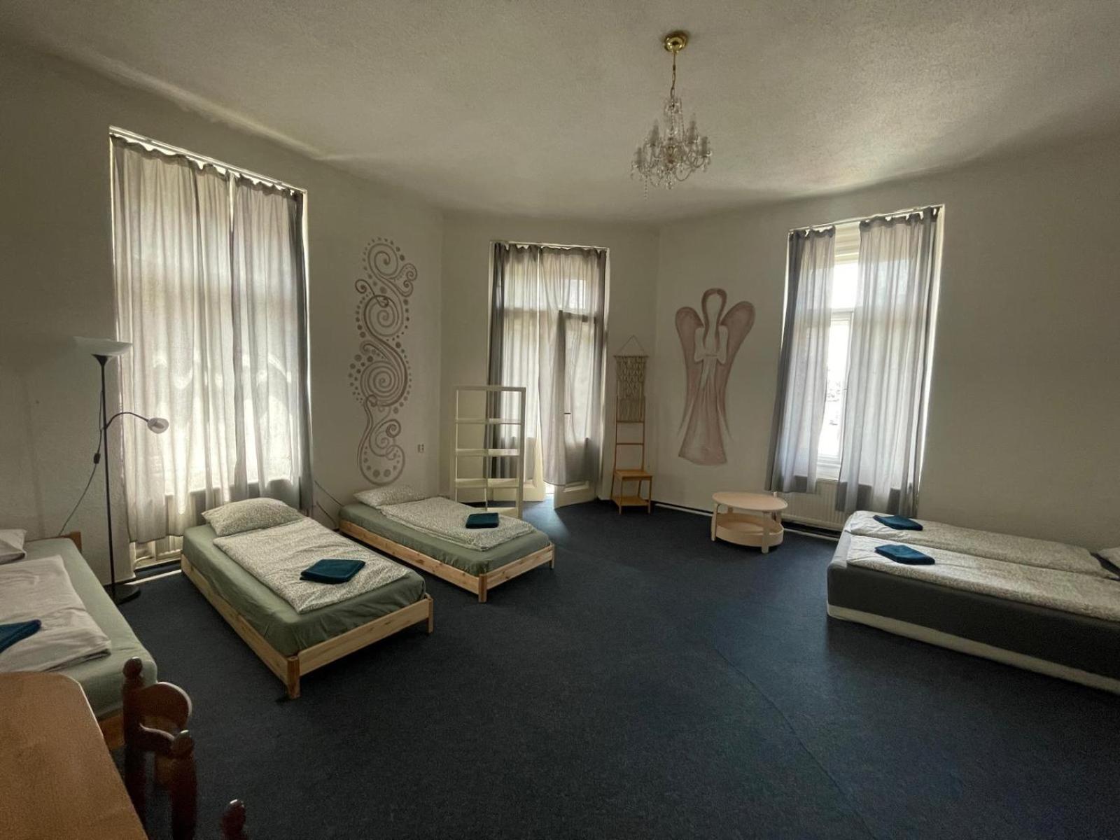 Hostel Moravia 오스트라바 객실 사진